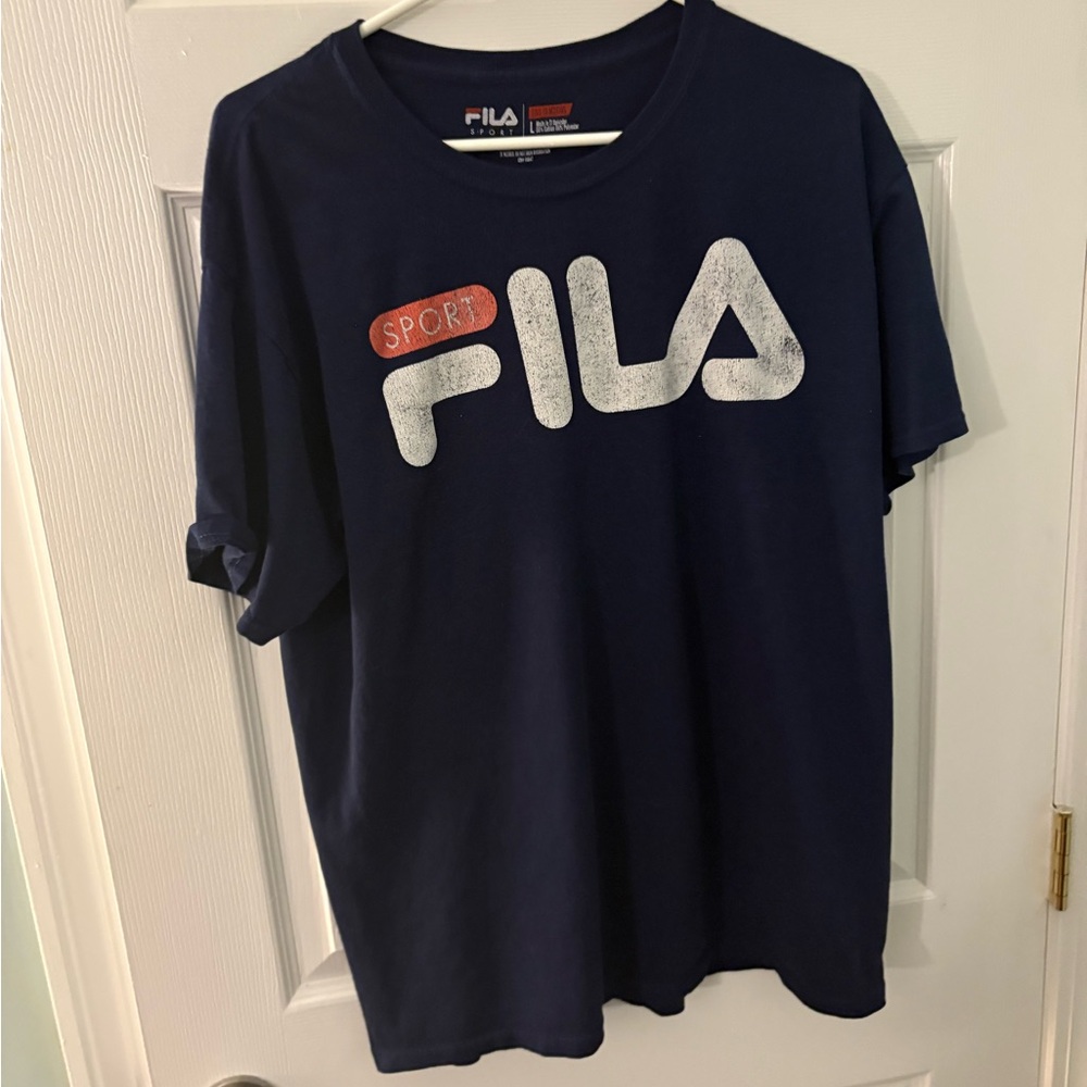 Fila men’s navy graphic tee